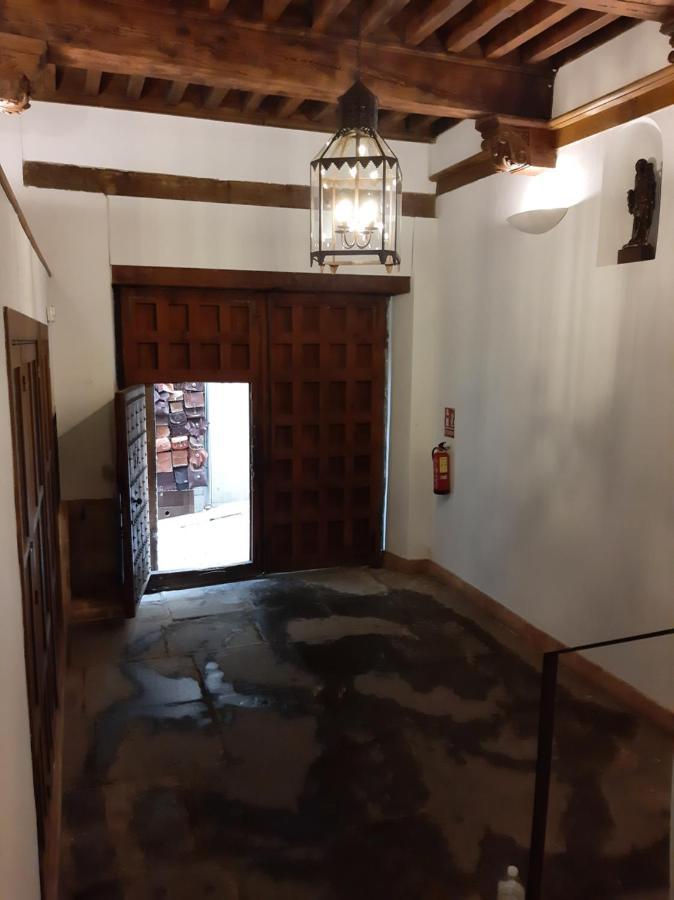 Apartamentos Nuncio Viejo トレド エクステリア 写真